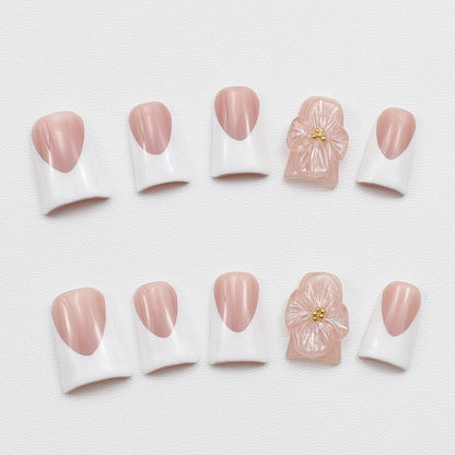 Z1-Elegant Blossoms Nails: Soft Pink and White Combination, Delicate Flower, Elegant and Romantic Style Short Handmade Nails